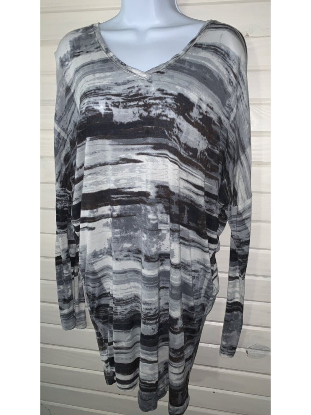 CAbi Sz MEDIUM Dolman Tunic Top L/S Gray Black Brushstroke Stretch #130 EUC